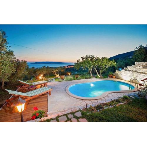 Villa Ela