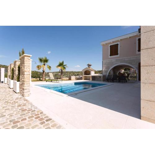 Villa Elena Mit Pool, Nur 60 Meter Zum Meer