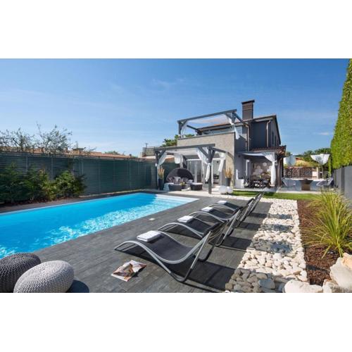 Villa Evita