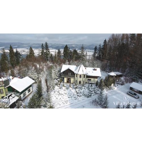 Villa Falsztyn Holiday Home