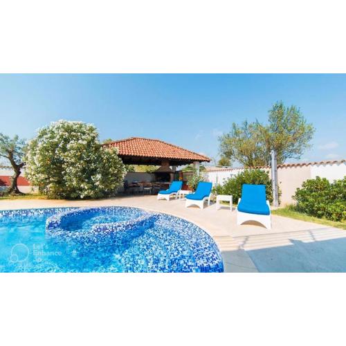 Villa Filip - Private Pool & Gym