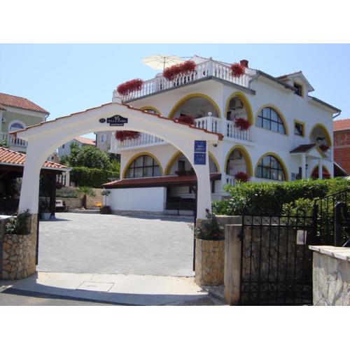 Villa Flora