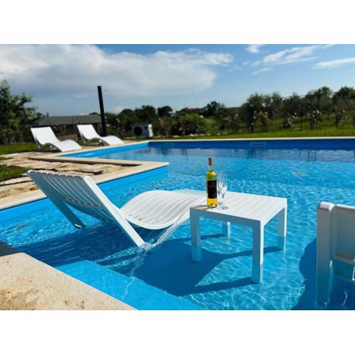 Villa Francesca, Buje