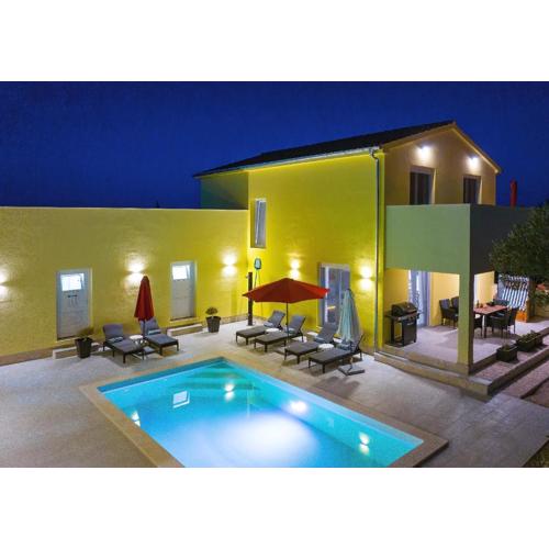 Villa Gaby with Heated Pool