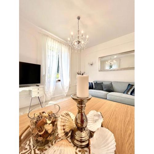 VILLA GIANNI - lux. apt. ROMA -5*