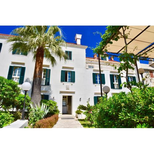 Villa Giardino Heritage Boutique Hotel Bol