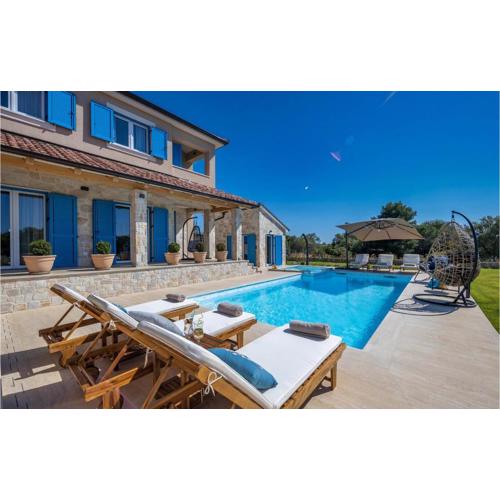 Villa Golden Olive