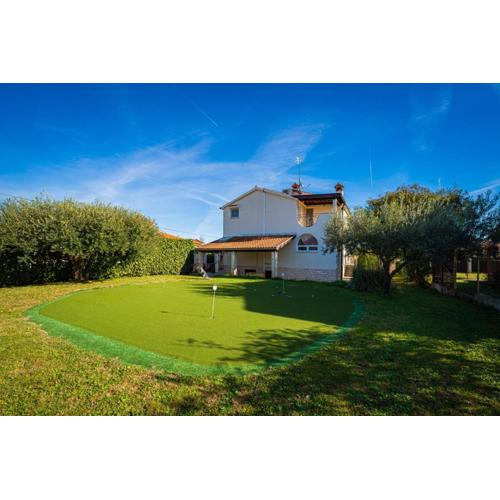 Villa Golf House in Ližnjan - Haus für 9-10 Personen