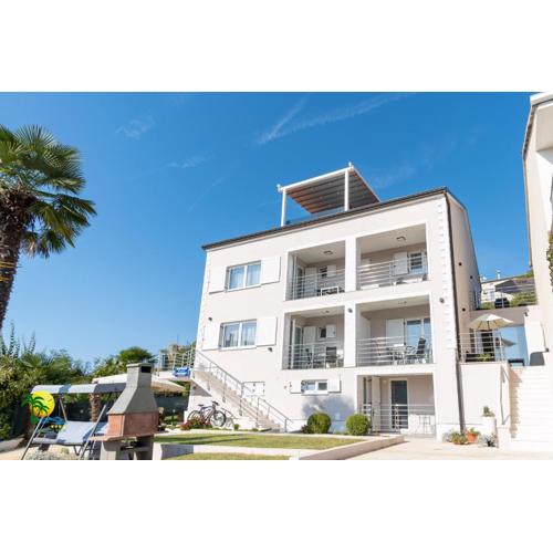Villa Green Palm