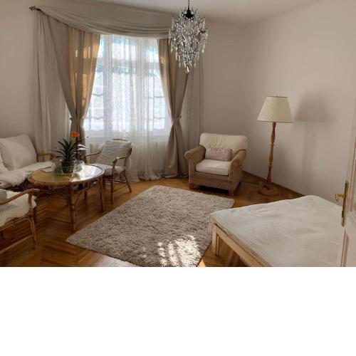 Villa guest suite near Vienna