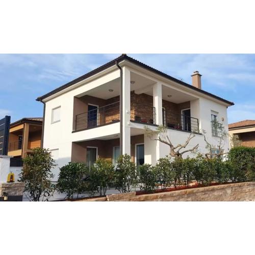 Villa Gusto 4 Mit Pool und beheiztem Whirlpool