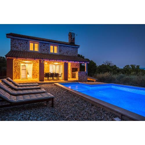 Villa HARMONY