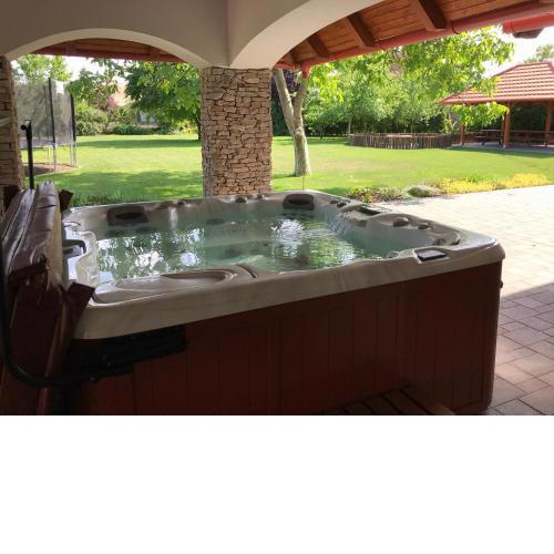 Villa Holiday