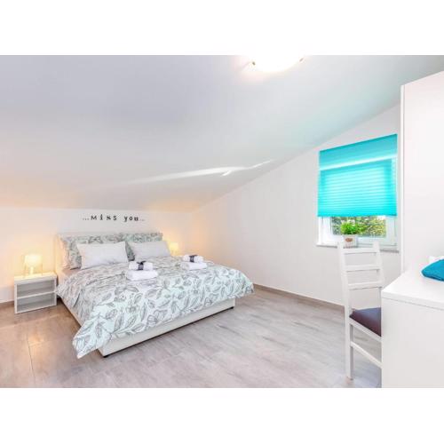 Villa in Dramalj for Six Person