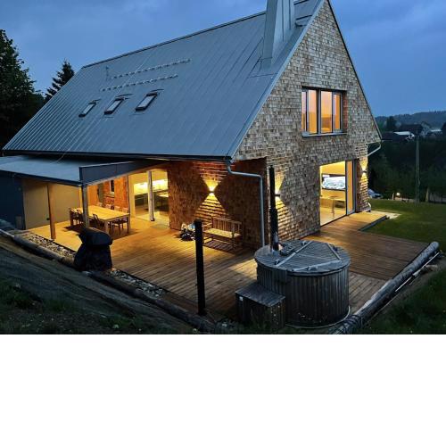 Villa in Roprachtice with pool
