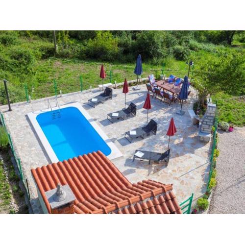 Villa in Tučepi with Private Swimming Pool