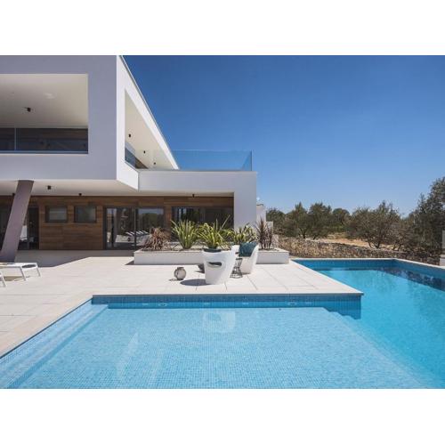 Villa in Vodnjan with Swimming Pool