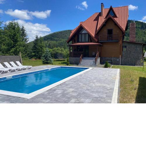 VILLA IRYNA