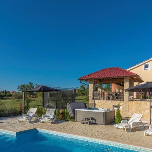 Villa Ivda in Porec Area
