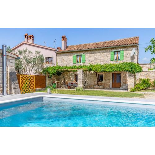 Villa Ivini in Brajkovići - Haus für 5 Personen