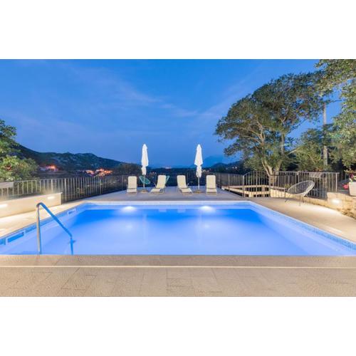 Villa JJ