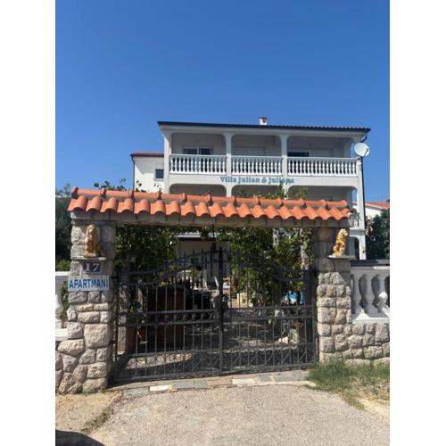 Villa Julian & Juliana