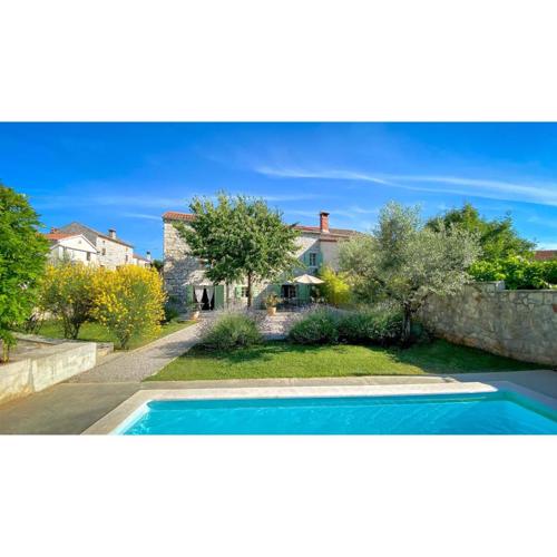 Villa Kalu