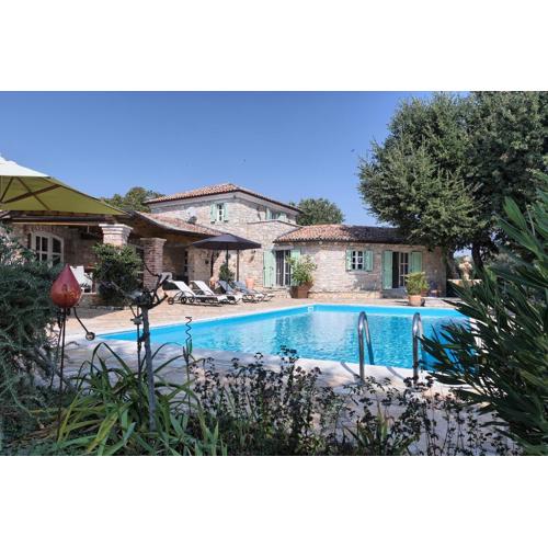 Villa Karim near Poreč with large garden & 50 m2 private pool