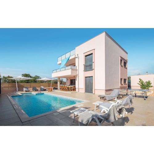 Villa Karizma - sea view, swimming pool, hot tub, Brijuni, Fazana, Peroj