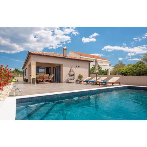 Villa Karla Nin