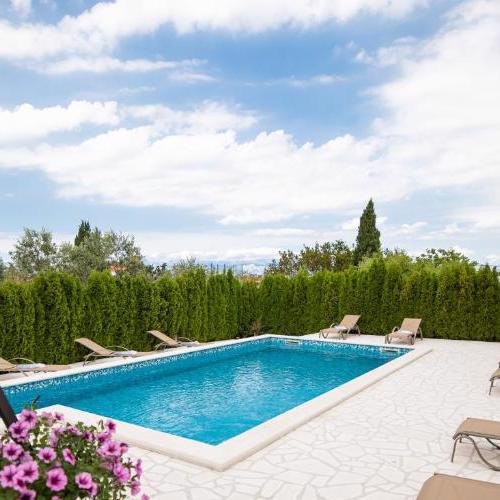 Villa Kontrada