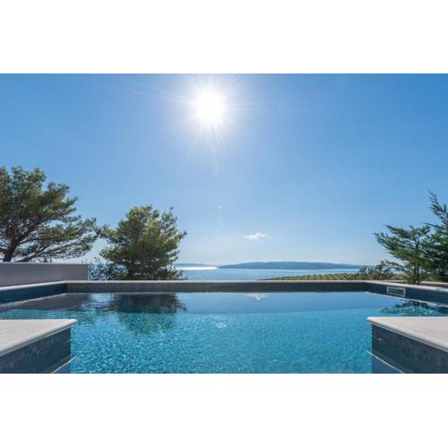 Villa Kuk with heated Pool Makarska