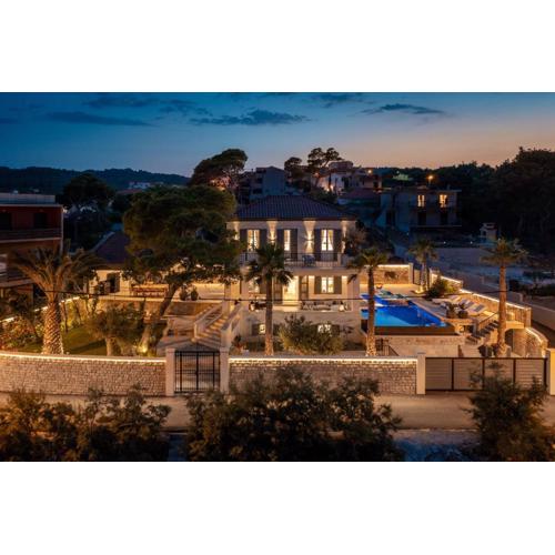 Villa L\