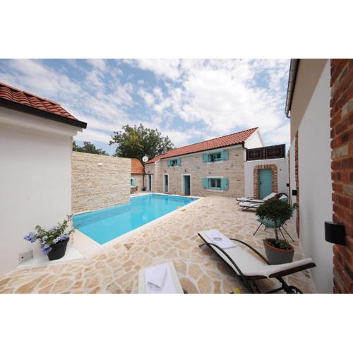 Villa Lapis ZadarVillas