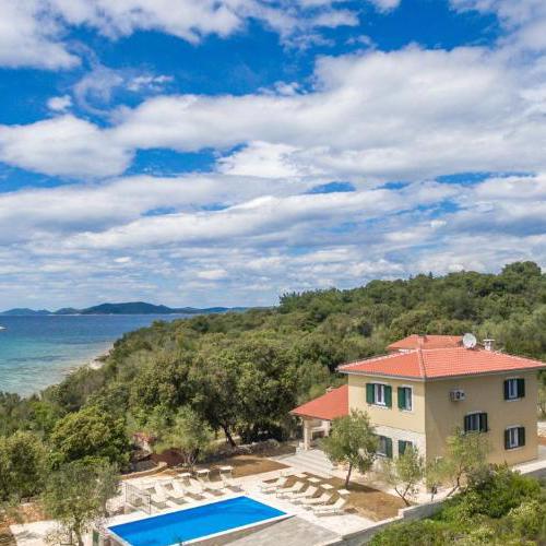 Villa Lara
