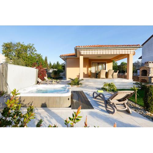 Villa Lavender\