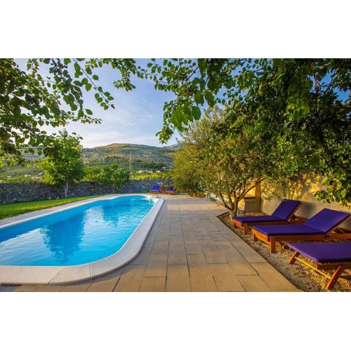 Villa Leandra near Omiš, private pool