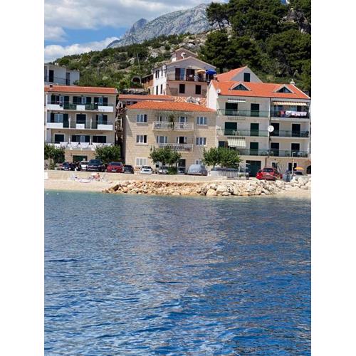 Villa Leo Beach Side