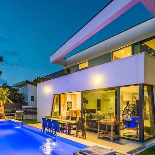 Villa Leonie, luxury villa with private pool