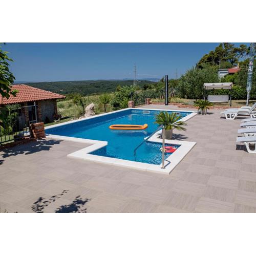 VILLA LIDIA