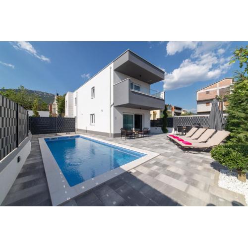 Villa Ljubic