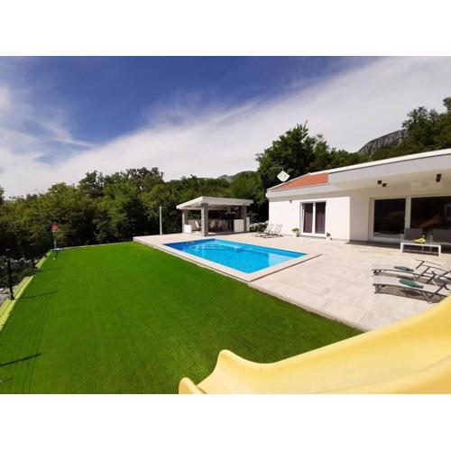 Villa Lodrica