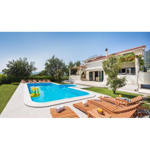 Villa Logan