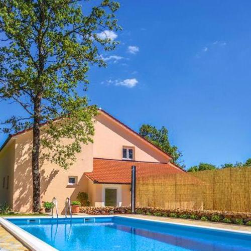 Villa Lovro in Imotski, private pool