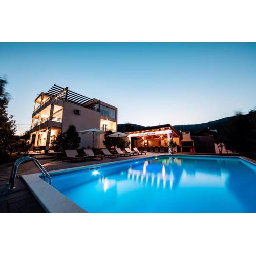 Villa Lucky me