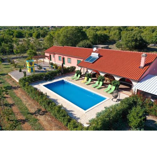 Villa Lujko