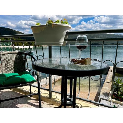 Villa Luka Apartman Pavo