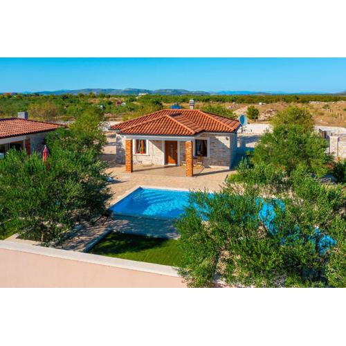 Villa Lunis