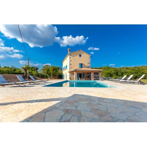 Villa Lusa
