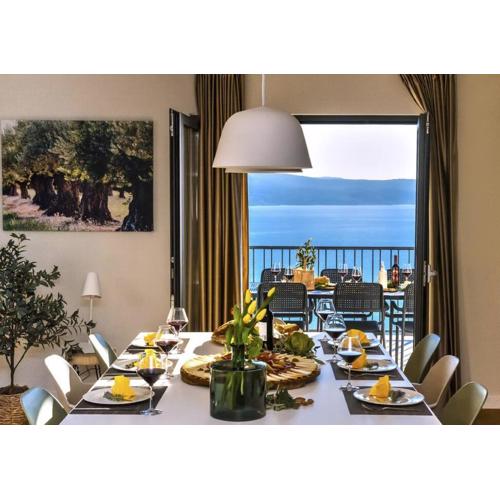 Villa Luxury Dream, Indoor Heated Pool, 7 persons, Sea Views, Omiš